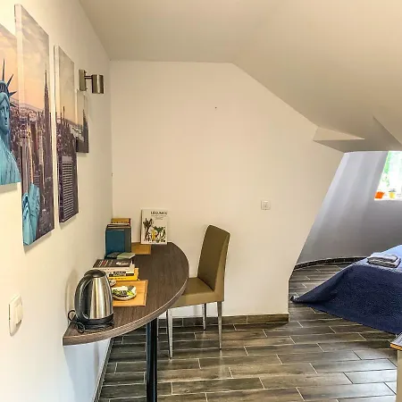 Pensjonat Gladiaterra Castle 3*