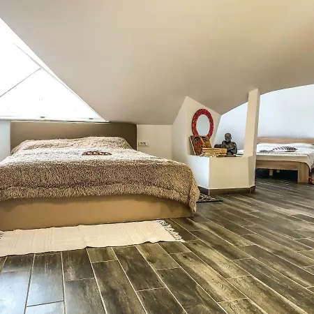 Gladiaterra Castle 3*