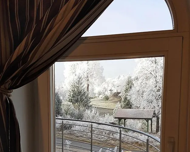 Gæstehus Gladiaterra Castle Smrecje