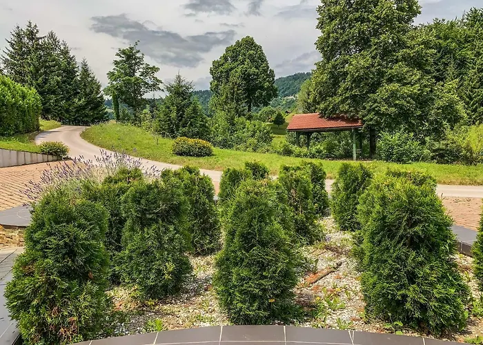 Gæstehus Gladiaterra Castle Smrecje