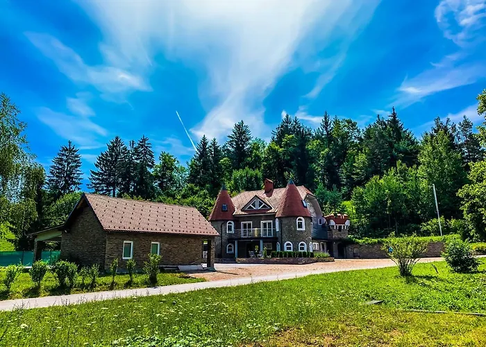 Gladiaterra Castle Gæstehus Smrecje