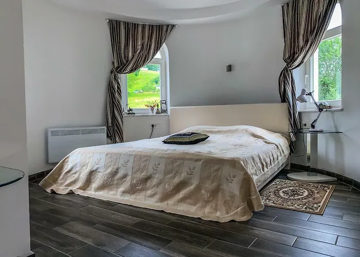 Gladiaterra Castle 3*