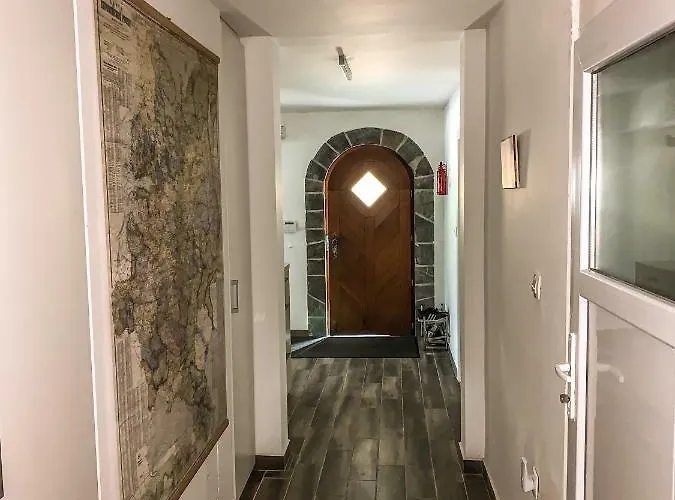 Gæstehus Gladiaterra Castle Smrecje