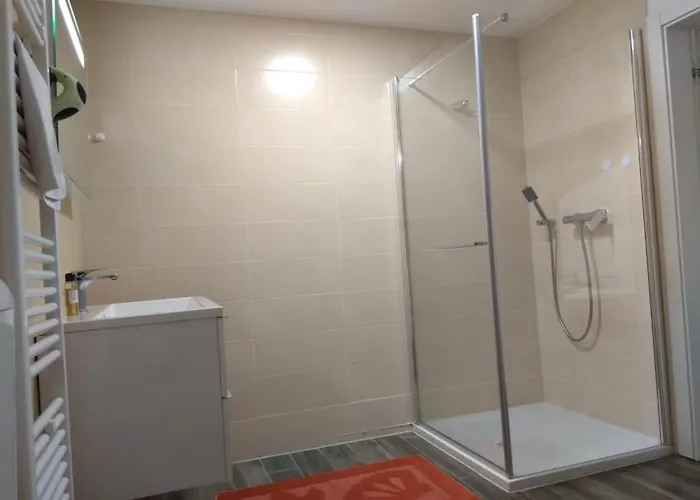 Gladiaterra Castle 3* Smrecje